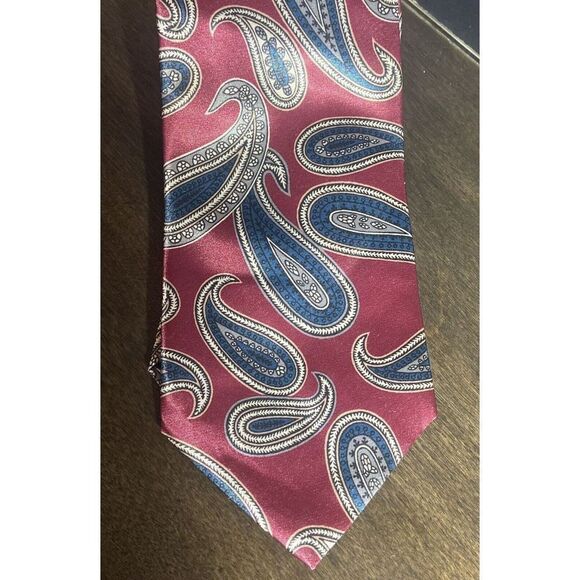 ETIENNE AIGNER Men's Tie Red Blue PAISLEY 100% Tricel Vintage USA Made Geometric - Picture 1 of 4